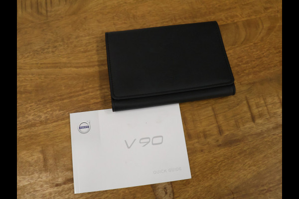 Volvo V90 2.0 T5 Momentum Sport Pack [TREKHAAK, CAMERA, PDC ACHTER, ADAPTIVE CRUISE CONTROL, APPLE CARPLAY, STOELVERWARMING, AUTOMATISCHE AIRCO, NAVIGATIE, NIEUWSTAAT]