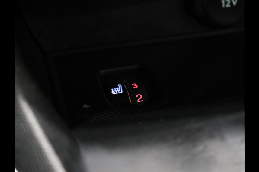 Peugeot 308 SW 1.2 PureTech Blue Lease Premium [PANORAMADAK, CAMERA 360, TREKHAAK, MASSAGE STOEL, PDC ACHTER, CRUISE CONTROL, APPLE CARPLAY, ANDROID AUTO, STOELVERWARMING, NIEUWSTAAT]