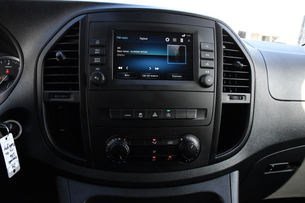 Mercedes-Benz Vito 114 CDI L3 DC AMG Edition Adaptieve Cruise, Camera, Carplay, LED, Multimedia, Automaat, Stoelverwarming, Uniek!