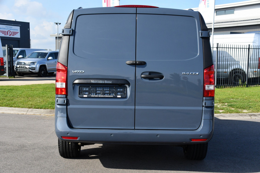 Mercedes-Benz Vito 114 CDI L3 DC AMG Edition Adaptieve Cruise, Camera, Carplay, LED, Multimedia, Automaat, Stoelverwarming, Uniek!