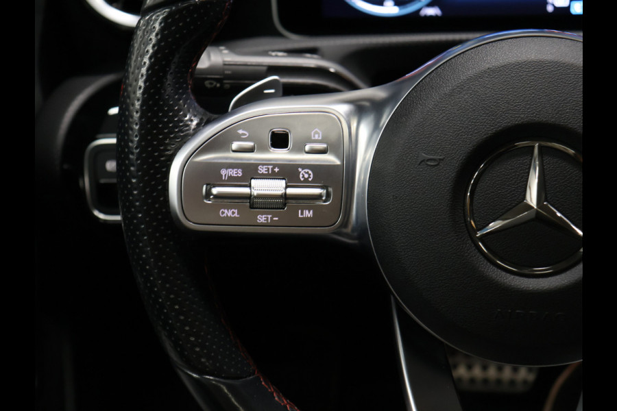 Mercedes-Benz A-Klasse 200 Business Solution [SCHUIFKANTELDAK, CAMERA, PDC 360, CRUISE CONTROL, BLUETOOTH TELEFOON, STOELVERWARMING, AUTOMATISCHE AIRCO, NAVIGATIE, NIEUWSTAAT]