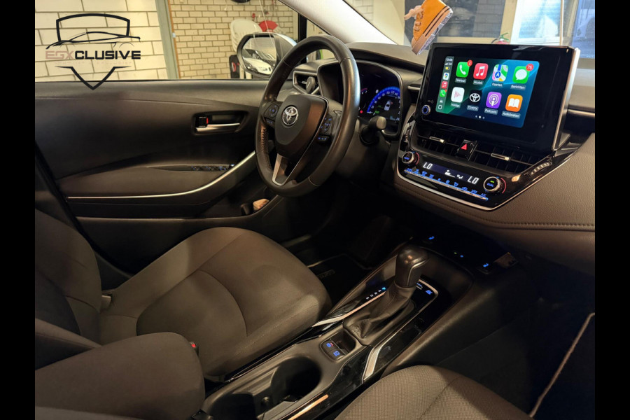 Toyota Corolla 1.8 Hybrid Dynamic Apple Carplay/ Blindspot