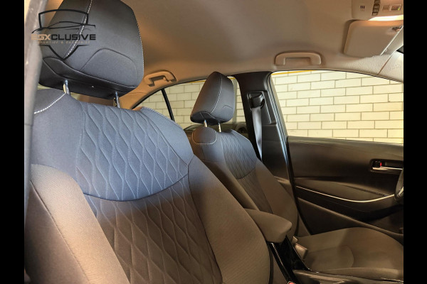 Toyota Corolla 1.8 Hybrid Dynamic Apple Carplay/ Blindspot