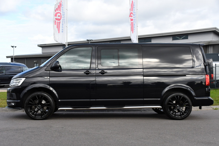 Volkswagen Transporter 2.0 TDI L2H1 DC 4Motion Highline Adaptieve Cruise, LED, 204pk, Automaat, 4x4, Leder, Multimedia, 2 x Schuifdeur, Sensoren, Uniek!
