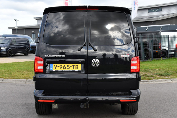 Volkswagen Transporter 2.0 TDI L2H1 DC 4Motion Highline Adaptieve Cruise, LED, 204pk, Automaat, 4x4, Leder, Multimedia, 2 x Schuifdeur, Sensoren, Uniek!