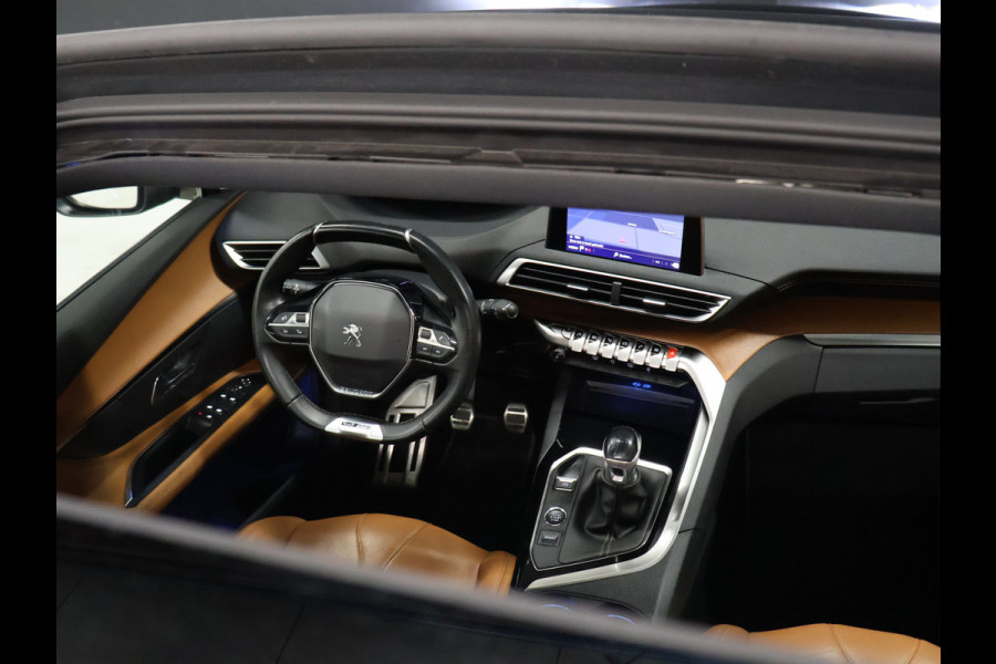 Peugeot 5008 1.2 PureTech Blue Lease GT-Line [SCHUIFKANTELDAK, CAMERA 360, APPLE CARPLAY, ANDROID AUTO, CRUISE CONTROL, FOCAL, AIRCONDITIONING, NAVIGATIE, NIEUWSTAAT]