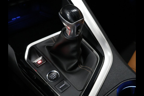 Peugeot 5008 1.2 PureTech Blue Lease GT-Line [SCHUIFKANTELDAK, CAMERA 360, APPLE CARPLAY, ANDROID AUTO, CRUISE CONTROL, FOCAL, AIRCONDITIONING, NAVIGATIE, NIEUWSTAAT]