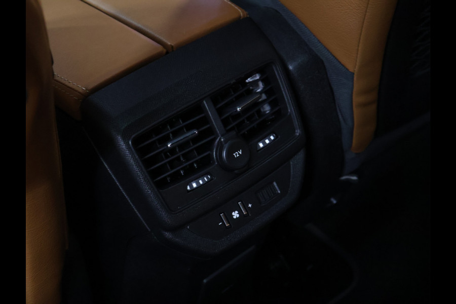 Peugeot 5008 1.2 PureTech Blue Lease GT-Line [SCHUIFKANTELDAK, CAMERA 360, APPLE CARPLAY, ANDROID AUTO, CRUISE CONTROL, FOCAL, AIRCONDITIONING, NAVIGATIE, NIEUWSTAAT]
