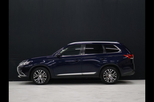 Mitsubishi Outlander 2.0 Executive Edition [CAMERA, CRUISE CONTROL, STOELVERWARMING, BLUETOOTH TELEFOON, FLIPPERS, AUTOMATISCHE AIRCO, NAVIGATIE, NIEUWSTAAT]