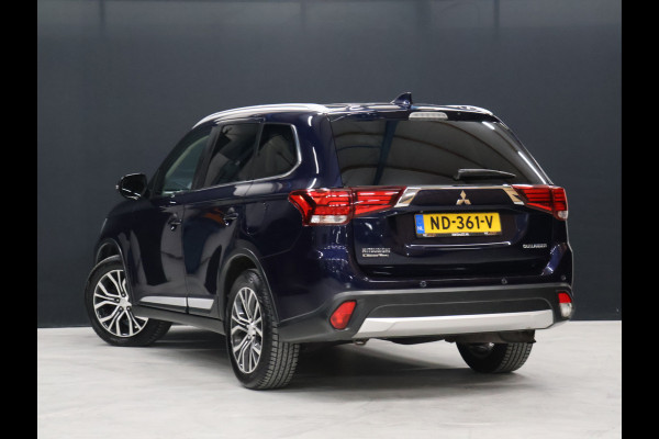 Mitsubishi Outlander 2.0 Executive Edition [CAMERA, CRUISE CONTROL, STOELVERWARMING, BLUETOOTH TELEFOON, FLIPPERS, AUTOMATISCHE AIRCO, NAVIGATIE, NIEUWSTAAT]