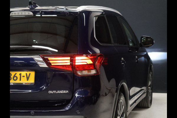 Mitsubishi Outlander 2.0 Executive Edition [CAMERA, CRUISE CONTROL, STOELVERWARMING, BLUETOOTH TELEFOON, FLIPPERS, AUTOMATISCHE AIRCO, NAVIGATIE, NIEUWSTAAT]