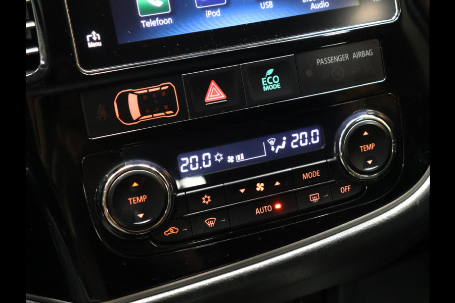 Mitsubishi Outlander 2.0 Executive Edition [CAMERA, CRUISE CONTROL, STOELVERWARMING, BLUETOOTH TELEFOON, FLIPPERS, AUTOMATISCHE AIRCO, NAVIGATIE, NIEUWSTAAT]