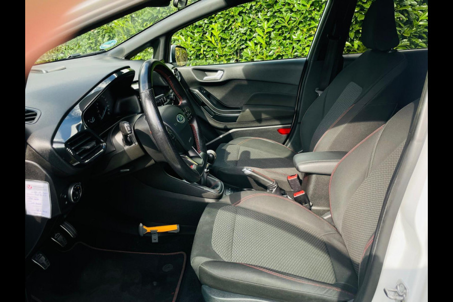 Ford Fiesta 1.0 EcoBoost ST-Line/Navi/Carplay/Cruise