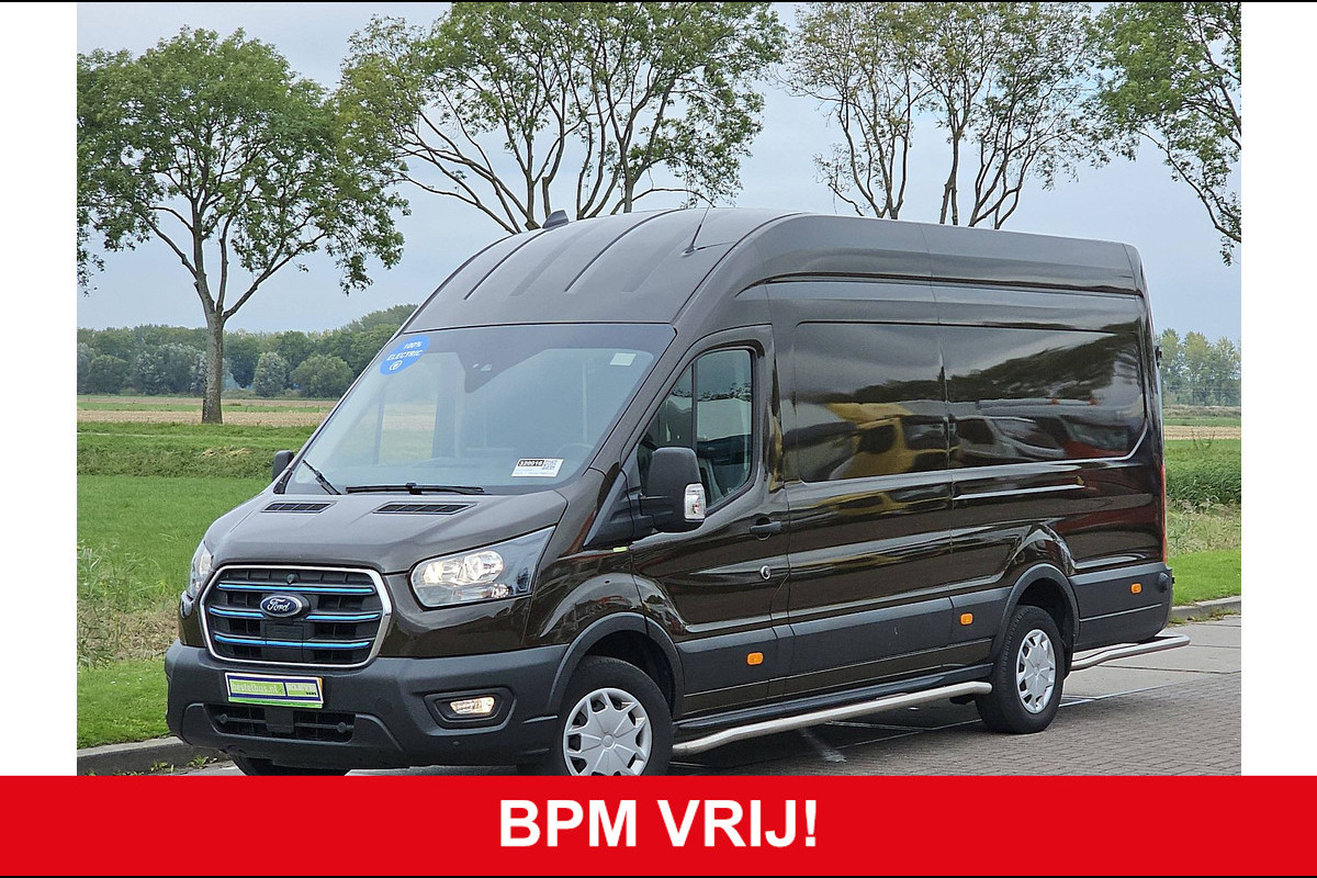 Ford E-Transit 350 L4H3 Trend 68 kWh elektrisch, airco, automaat, navi, camera, side bars, 24 dkm. Ford E-Transit 350 L4H3 Trend 68 kWh elektrisch, airco, automaat, navi, camera, side bars, 24 dkm.