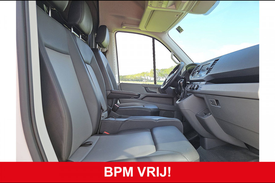 Volkswagen Crafter 35 2.0 TDI L3H3 140Pk Airco Automaat Trekhaak Camera Euro6 CarPlay!