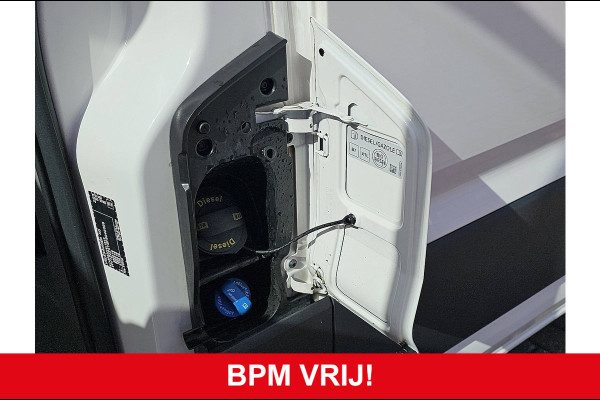 Volkswagen Crafter 35 2.0 TDI L3H3 140Pk Airco Automaat Trekhaak Camera Euro6 CarPlay!