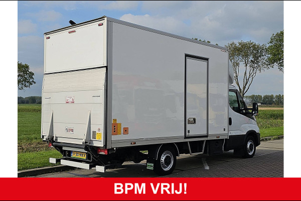 Iveco Daily 35S14 2.3 bakwagen laadklep clima Camera EURO6 cruisecontrol zijdeur