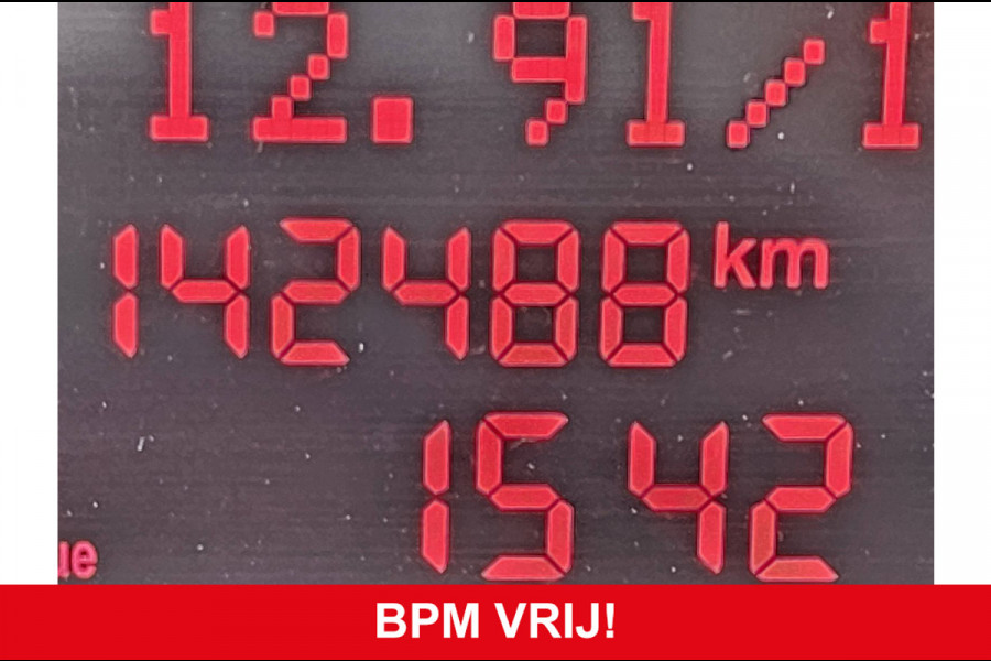 Iveco Daily 35S14 2.3 bakwagen laadklep clima Camera EURO6 cruisecontrol zijdeur