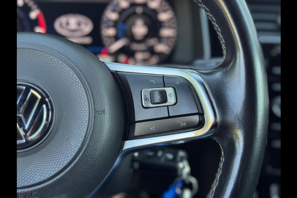 Volkswagen Golf 1.5 TSI 3x R-Line Dynaudio/Virtual/AppleCarPlay/Camera