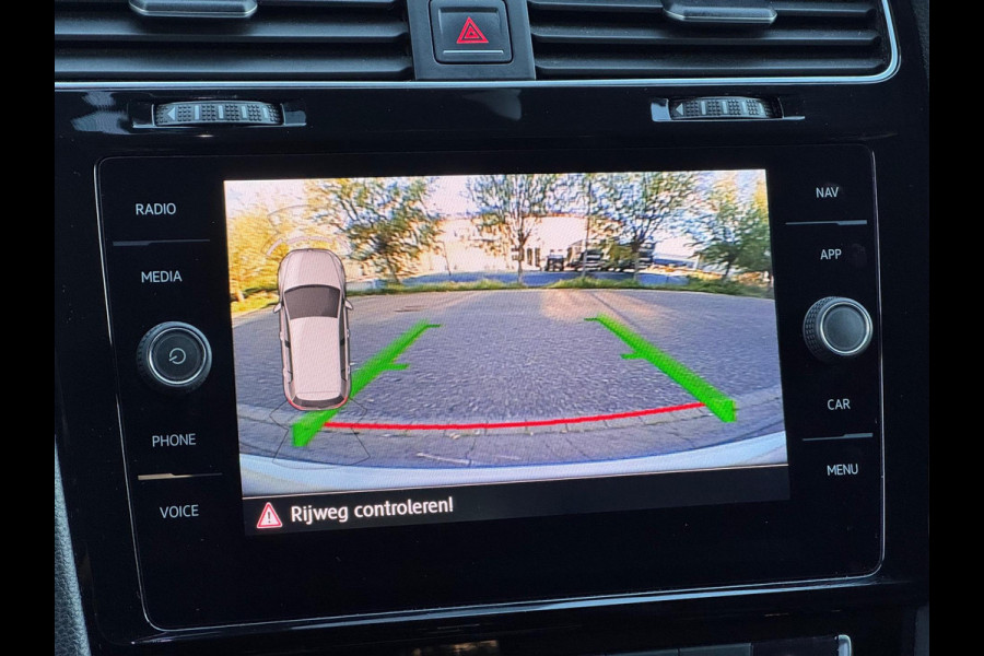 Volkswagen Golf 1.5 TSI 3x R-Line Dynaudio/Virtual/AppleCarPlay/Camera