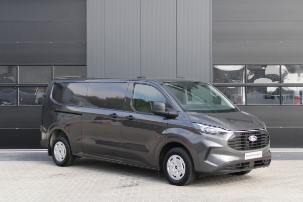 Ford Transit Custom 320 2.0 TDCI L2H1 Trend 136pk - 2x Schuifdeur - Carplay - Android - Camera - Trekhaak - Stoelverwarming - 70l tank - Rijklaar
