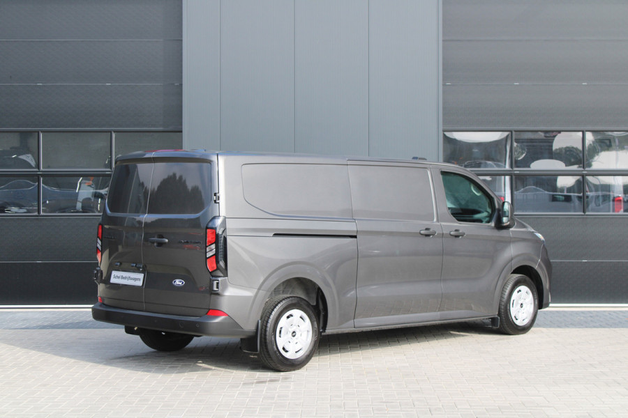 Ford Transit Custom 320 2.0 TDCI L2H1 Trend 136pk - 2x Schuifdeur - Carplay - Android - Camera - Trekhaak - Stoelverwarming - 70l tank - Rijklaar