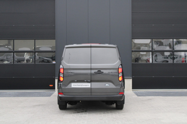 Ford Transit Custom 320 2.0 TDCI L2H1 Trend 136pk - 2x Schuifdeur - Carplay - Android - Camera - Trekhaak - Stoelverwarming - 70l tank - Rijklaar