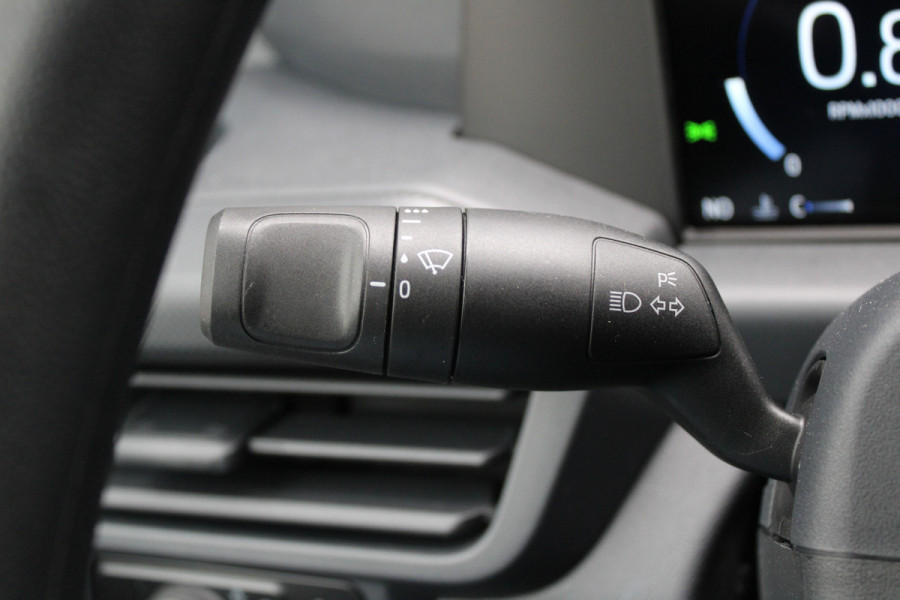 Ford Transit Custom 320 2.0 TDCI L2H1 Trend 136pk - 2x Schuifdeur - Carplay - Android - Camera - Trekhaak - Stoelverwarming - 70l tank - Rijklaar