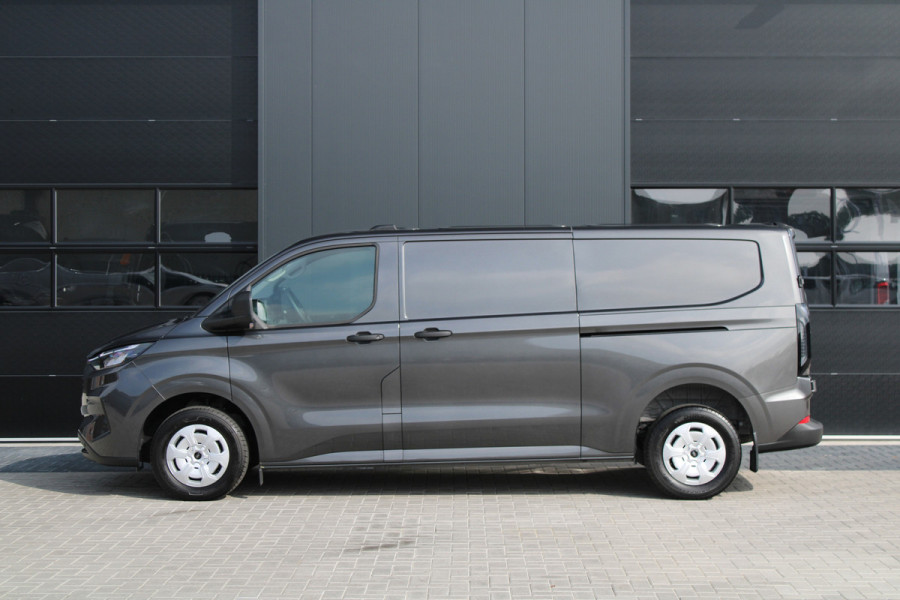 Ford Transit Custom 320 2.0 TDCI L2H1 Trend 136pk - 2x Schuifdeur - Carplay - Android - Camera - Trekhaak - Stoelverwarming - 70l tank - Rijklaar