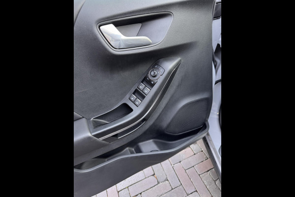 Ford Puma 1.5 EcoBoost ST-X 200PK Grey matter Pano Kuipstoelen 19”