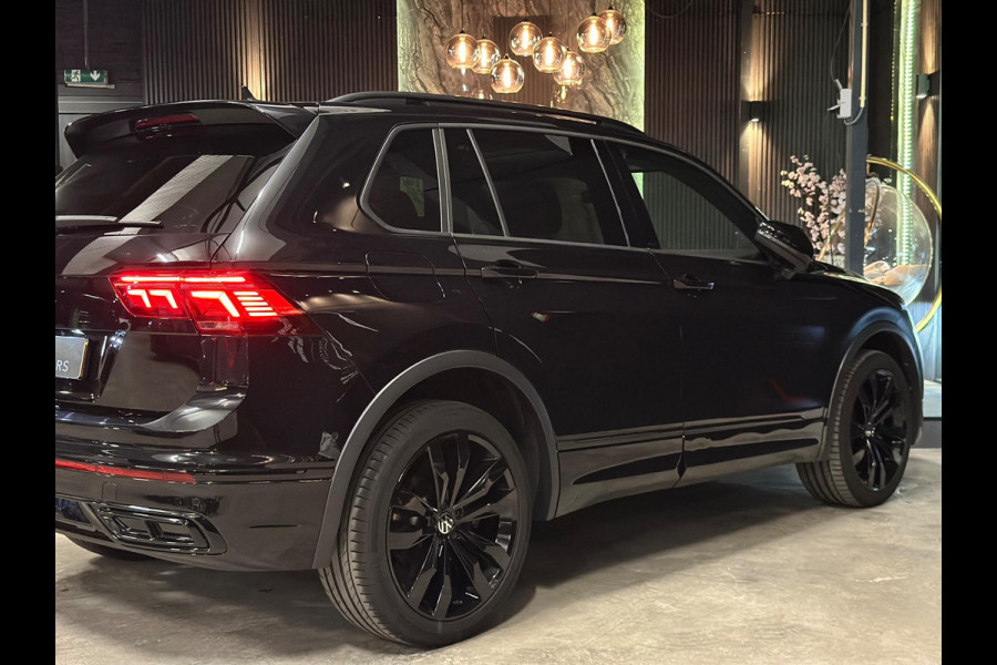 Volkswagen Tiguan 1.4 TSI eHybrid 3X R-LINE|PANO|FULL OPTION!