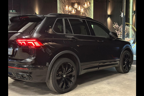 Volkswagen Tiguan 1.4 TSI eHybrid 3X R-LINE|PANO|FULL OPTION!