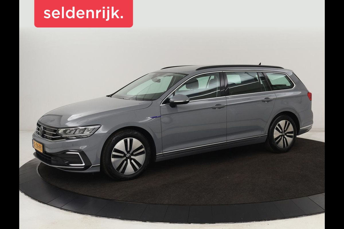Volkswagen Passat 1.4 TSI PHEV GTE | Trekhaak | Stoelverwarming | Massage | Camera | Adaptive cruise | Carplay | Navigatie | Side Assist | Matrix LED | Plug In Volkswagen Passat 1.4 TSI PHEV GTE | Trekhaak | Stoelverwarming | Massage | Camera | Adaptive cruise | Carplay | Navigatie | Side Assist | Matrix LED | Plug In