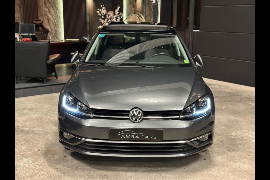 Volkswagen Golf 1.0 TSI Highline DSG|PANO|NAP