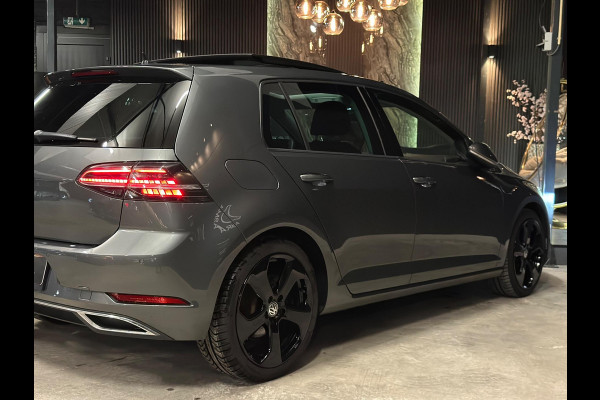 Volkswagen Golf 1.0 TSI Highline DSG|PANO|NAP