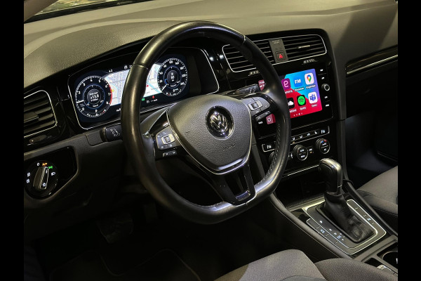 Volkswagen Golf 1.0 TSI Highline DSG|PANO|NAP
