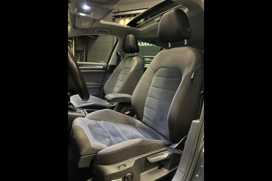 Volkswagen Golf 1.0 TSI Highline DSG|PANO|NAP