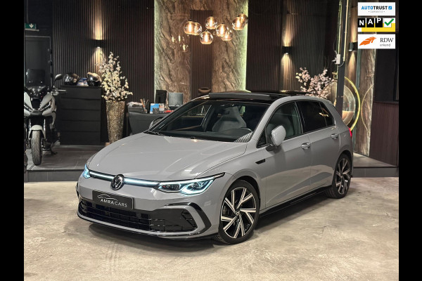 Volkswagen Golf 1.5 eTSI|3X R-Line|PANO|BOMVOL!