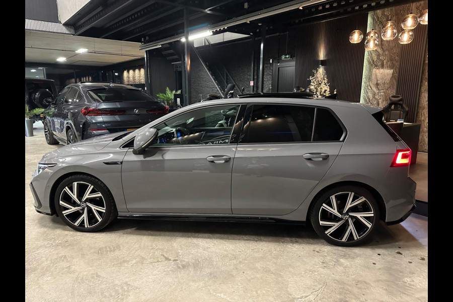 Volkswagen Golf 1.5 eTSI|3X R-Line|PANO|BOMVOL!