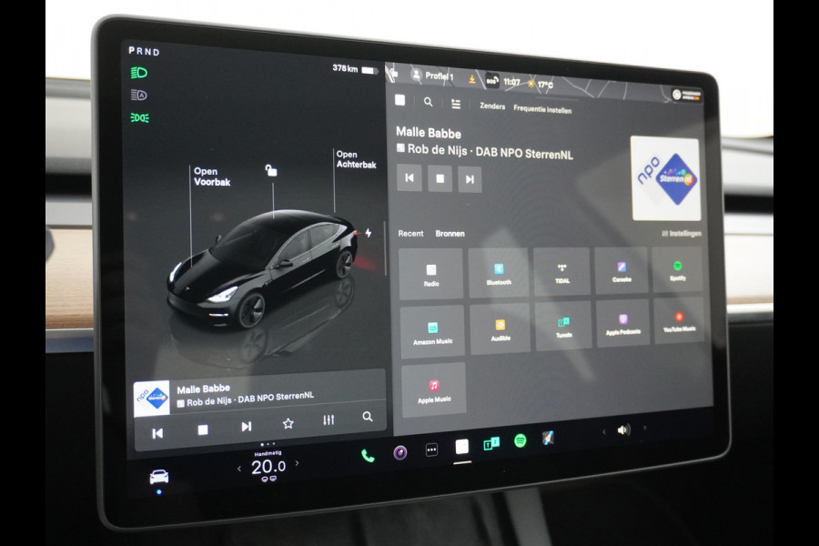 Tesla Model 3 // RWD // Long Range 75kWh Warmtepomp Leder Autopilot Premium Luidspr. FSD-3 Computer Navi Ecc Adap.Cruise Draadloos GSM Laden C Stoel+Stuurverwarming Elek.Achterklep AMD-Ryzen™ Processor Led DAB Spotify 1e Eigenaar Origineel Nederlandse Auto Fabrieksgarantie op Accu en motor tot 13-06-2031 Grootste Actieradius !!