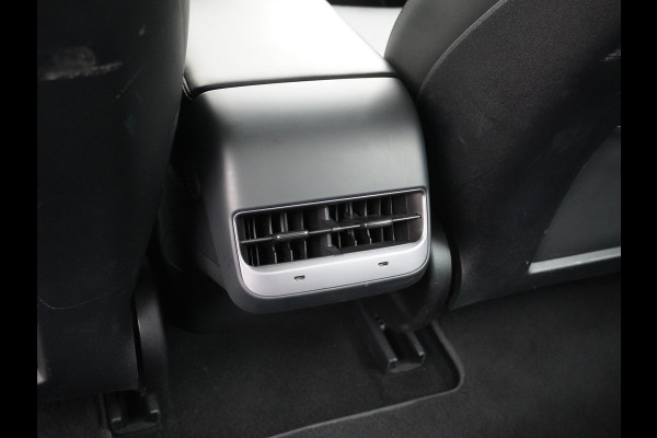 Tesla Model 3 // RWD // Long Range 75kWh Warmtepomp Leder Autopilot Premium Luidspr. FSD-3 Computer Navi Ecc Adap.Cruise Draadloos GSM Laden C Stoel+Stuurverwarming Elek.Achterklep AMD-Ryzen™ Processor Led DAB Spotify 1e Eigenaar Origineel Nederlandse Auto Fabrieksgarantie op Accu en motor tot 13-06-2031 Grootste Actieradius !!