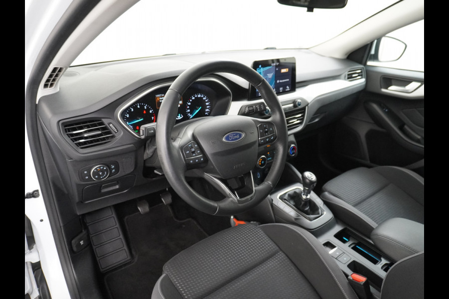 Ford FOCUS Wagon T101PK Navi Trekhaak Apple Carplay Android Auto Airco Cruise Control PdcTrend Edition Business EcoBoost Led Lane Assist Speed Sign Recognition Privacy Glas Lmv 1e Eigenaar Origineel Nederlandse Auto A-Label EURO6