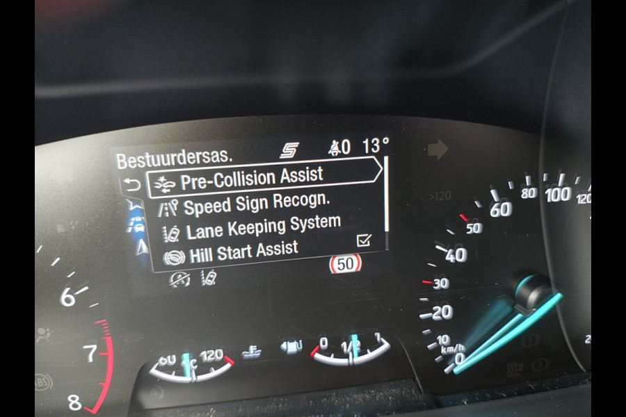 Ford FOCUS Wagon T101PK Navi Trekhaak Apple Carplay Android Auto Airco Cruise Control PdcTrend Edition Business EcoBoost Led Lane Assist Speed Sign Recognition Privacy Glas Lmv 1e Eigenaar Origineel Nederlandse Auto A-Label EURO6