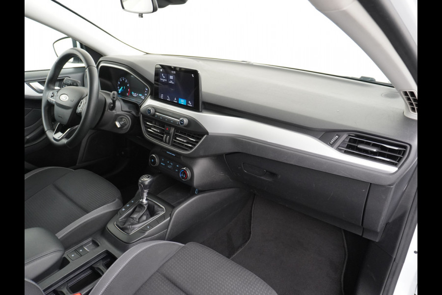 Ford FOCUS Wagon T101PK Navi Trekhaak Apple Carplay Android Auto Airco Cruise Control PdcTrend Edition Business EcoBoost Led Lane Assist Speed Sign Recognition Privacy Glas Lmv 1e Eigenaar Origineel Nederlandse Auto A-Label EURO6