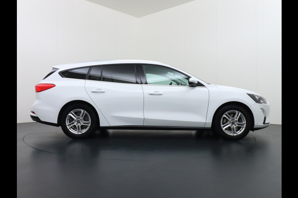 Ford FOCUS Wagon T101PK Navi Trekhaak Apple Carplay Android Auto Airco Cruise Control PdcTrend Edition Business EcoBoost Led Lane Assist Speed Sign Recognition Privacy Glas Lmv 1e Eigenaar Origineel Nederlandse Auto A-Label EURO6