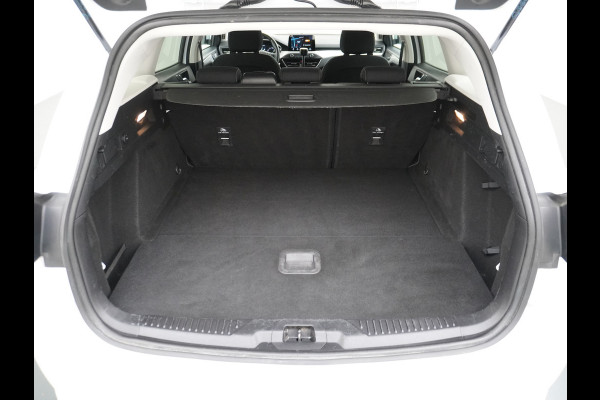 Ford FOCUS Wagon T101PK Navi Trekhaak Apple Carplay Android Auto Airco Cruise Control PdcTrend Edition Business EcoBoost Led Lane Assist Speed Sign Recognition Privacy Glas Lmv 1e Eigenaar Origineel Nederlandse Auto A-Label EURO6