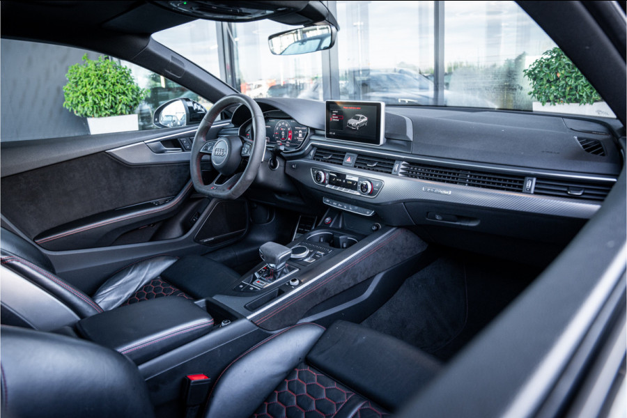 Audi RS5 Coupé 2.9 TFSI quattro - NL auto! l Panorama l Massage l 360cam