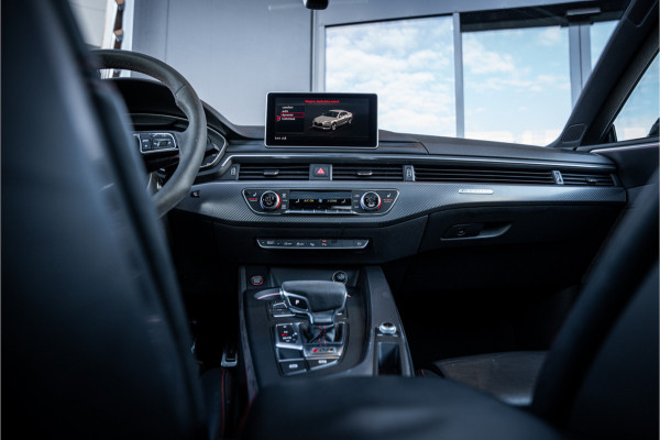 Audi RS5 Coupé 2.9 TFSI quattro - NL auto! l Panorama l Massage l 360cam