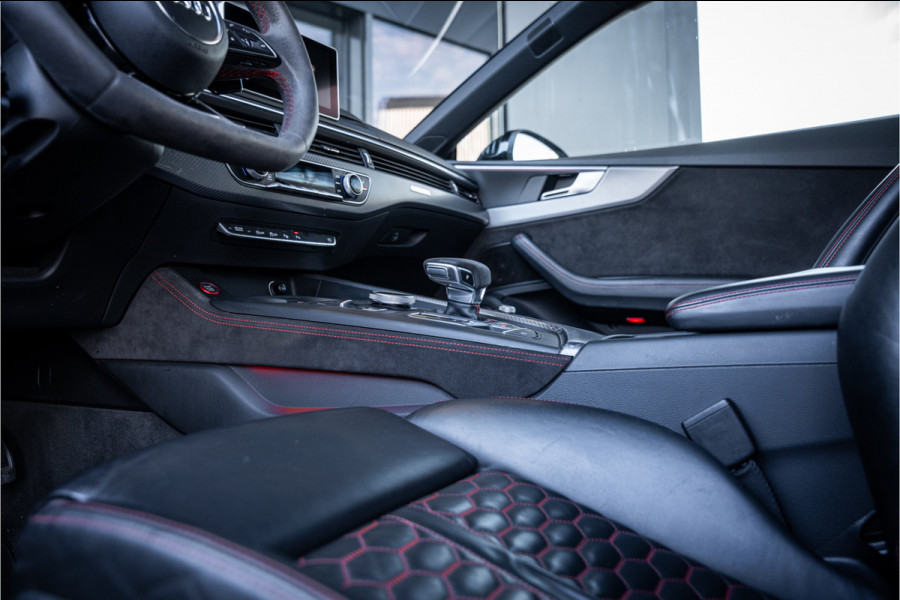 Audi RS5 Coupé 2.9 TFSI quattro - NL auto! l Panorama l Massage l 360cam
