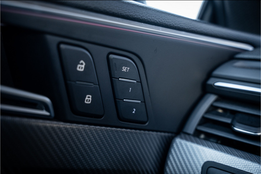 Audi RS5 Coupé 2.9 TFSI quattro - NL auto! l Panorama l Massage l 360cam